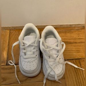 Nike toddler Air Force Ones size 6